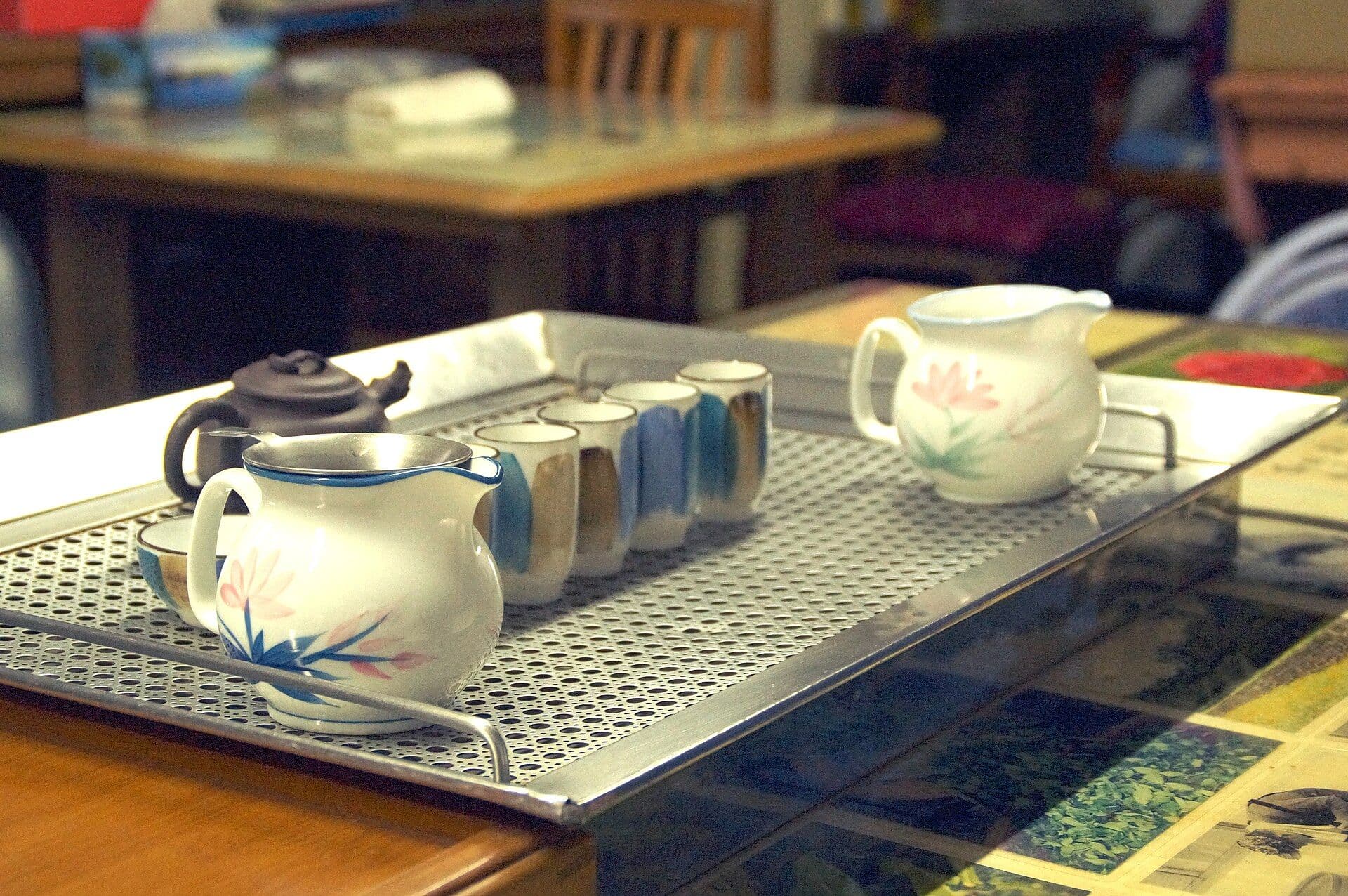 Cérémonie du thé au gongfu cha, à Maokong, Taïwan.